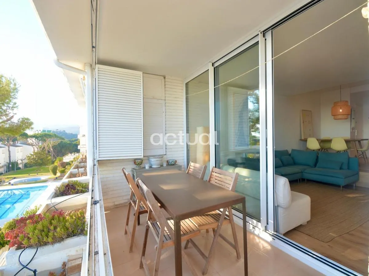 Politur O-64 Daire Platja d'Aro