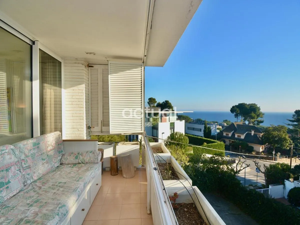 Politur O-64 Daire Platja d'Aro