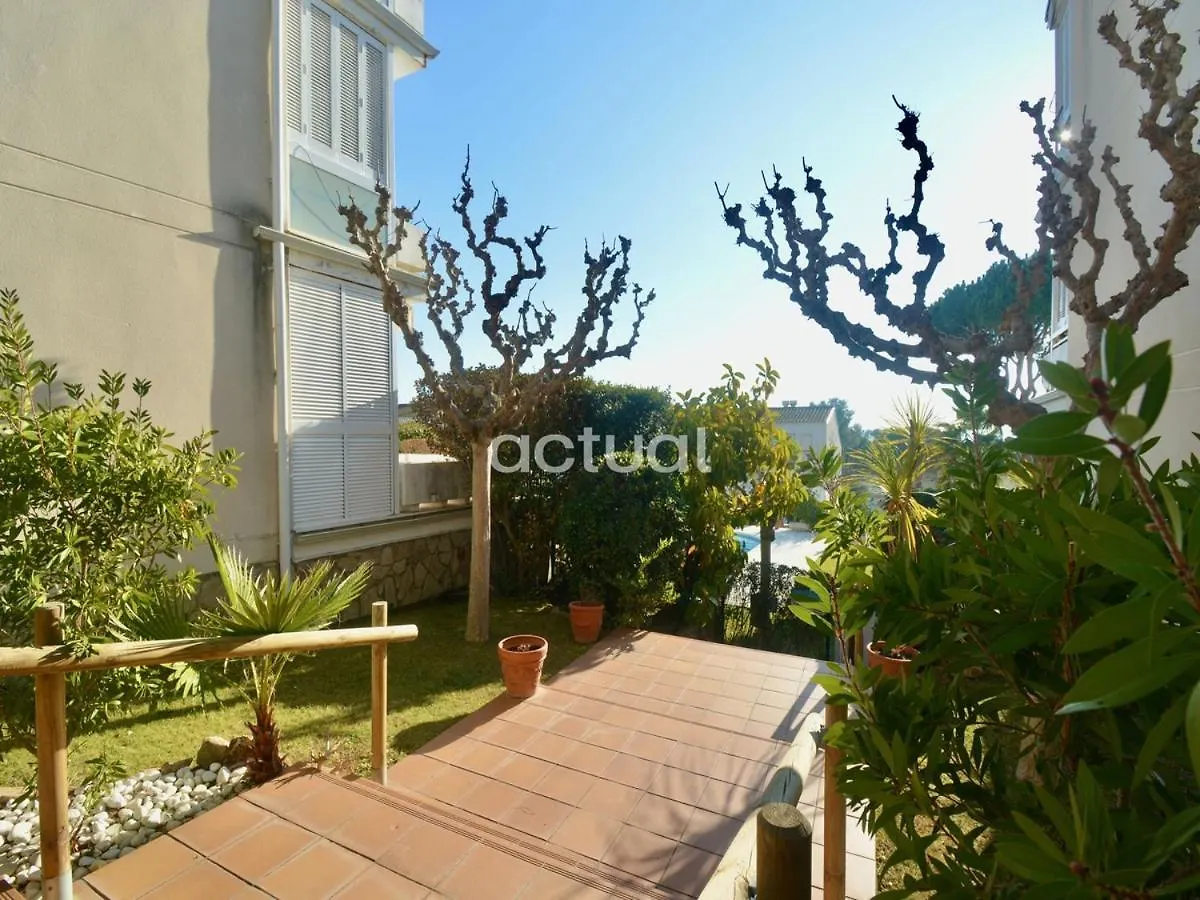 Politur O-64 Daire Platja d'Aro